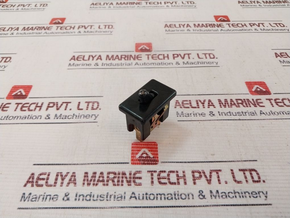 Carling 1061 Bunn-o-matic Start Switch 1/2 Hp 125-250Vac