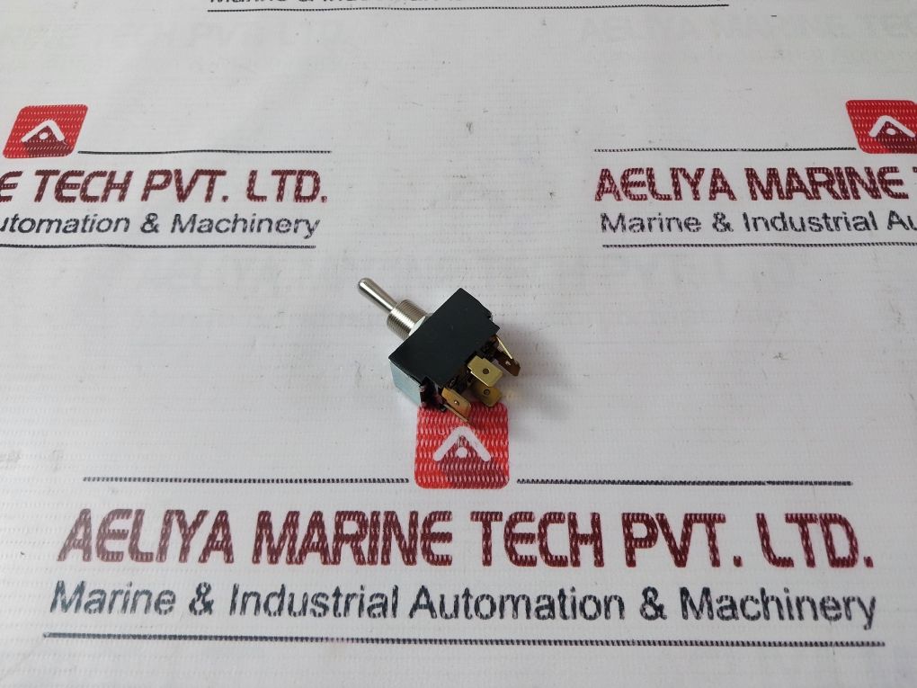 Carling 23-0117-3 Toggle Switch 20A 125-250 Vac