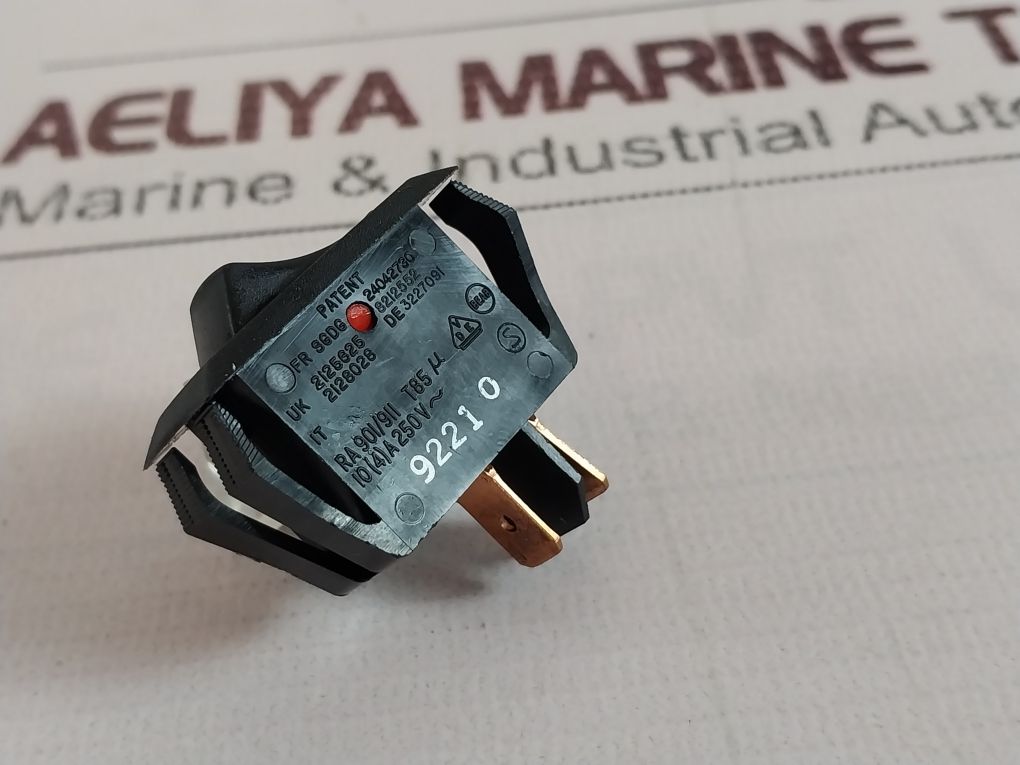 Carling Ra901/911 T85µ Switch Rocker, S.W. Extractor 250V 10A Set