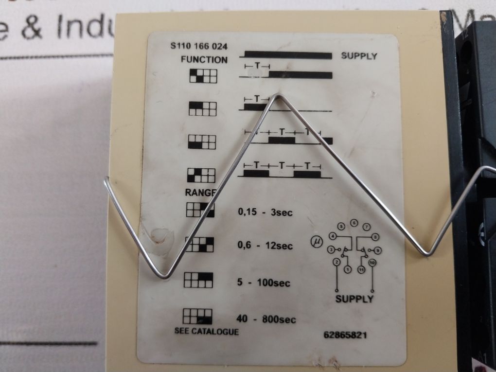 Carlo Gavazzi S 110 166 024 Combination Automatic Start Timer With Base 24V