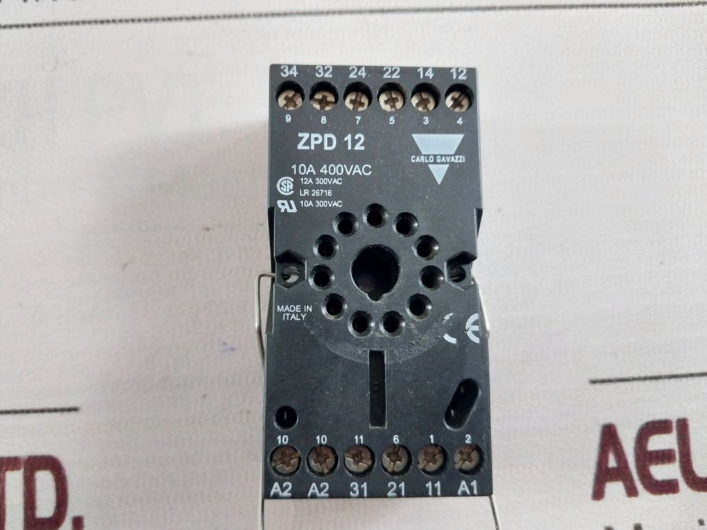 Carlo Gavazzi S 110 166 024 Combination Automatic Start Timer With Base 24V