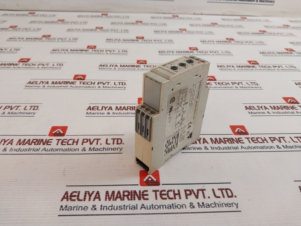 Carlo Gavazzi Dmb01Dm24 Multifunction Timer 0.1S-10H 240V 1/2Hp