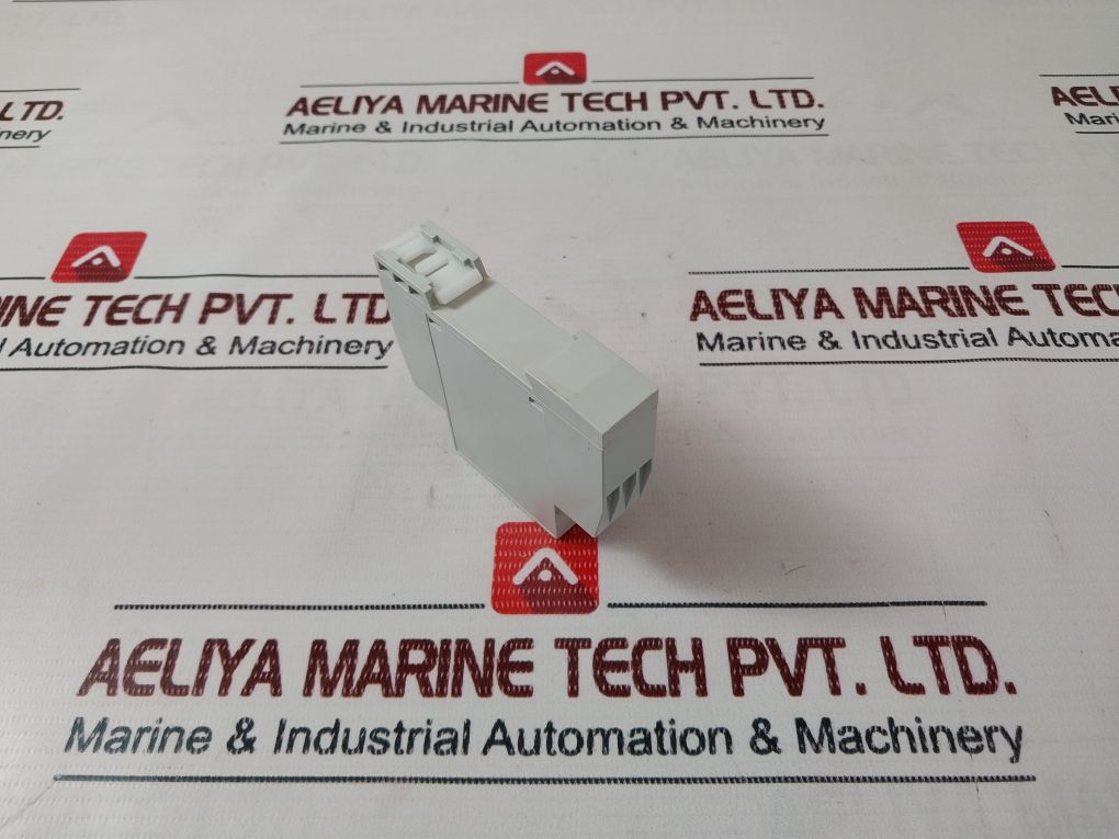 Carlo Gavazzi Dmb51Cm24 Multifunction Timer 250Vac