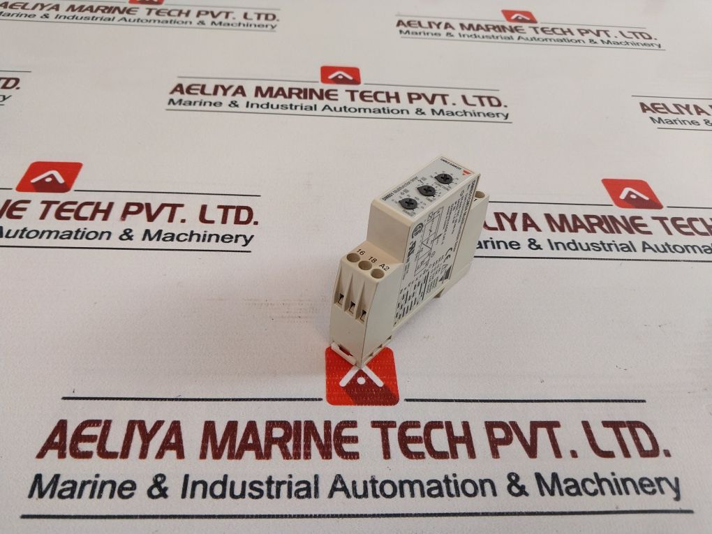 Carlo Gavazzi Dmb51Cm24 Multifunction Timer 240V 1/2Hp