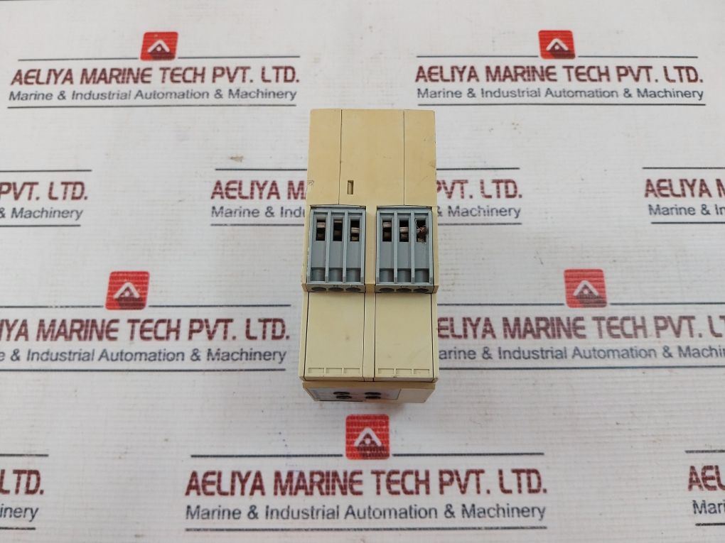 Carlo Gavazzi Dpc01Dm49400Hz 3-phase Monitoring Relay 240V 8A