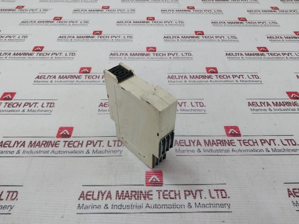 Carlo Gavazzi Dub01Cb4810V Voltage Level Relay Ip20 240V