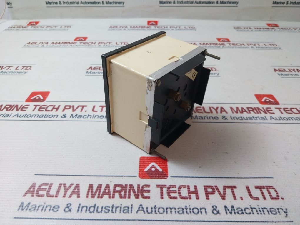 Carlo Gavazzi E96 80/5 Ammeter 