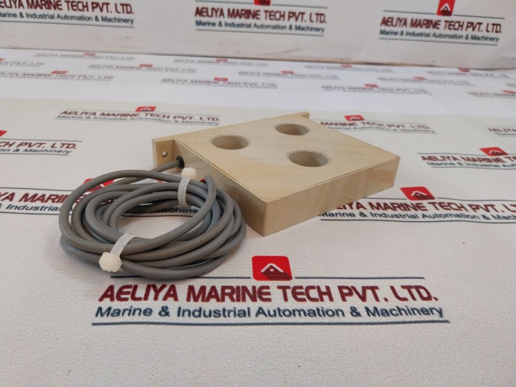 Carlo Gavazzi Mi3500 Current Transformer 1-500 Aac