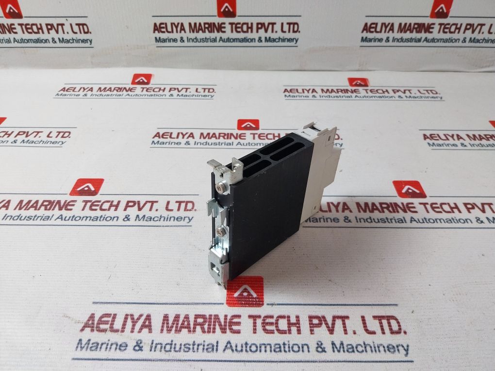 Carlo Gavazzi Rgc1A23A30Kke Rg Solid State Switch 46-65Hz