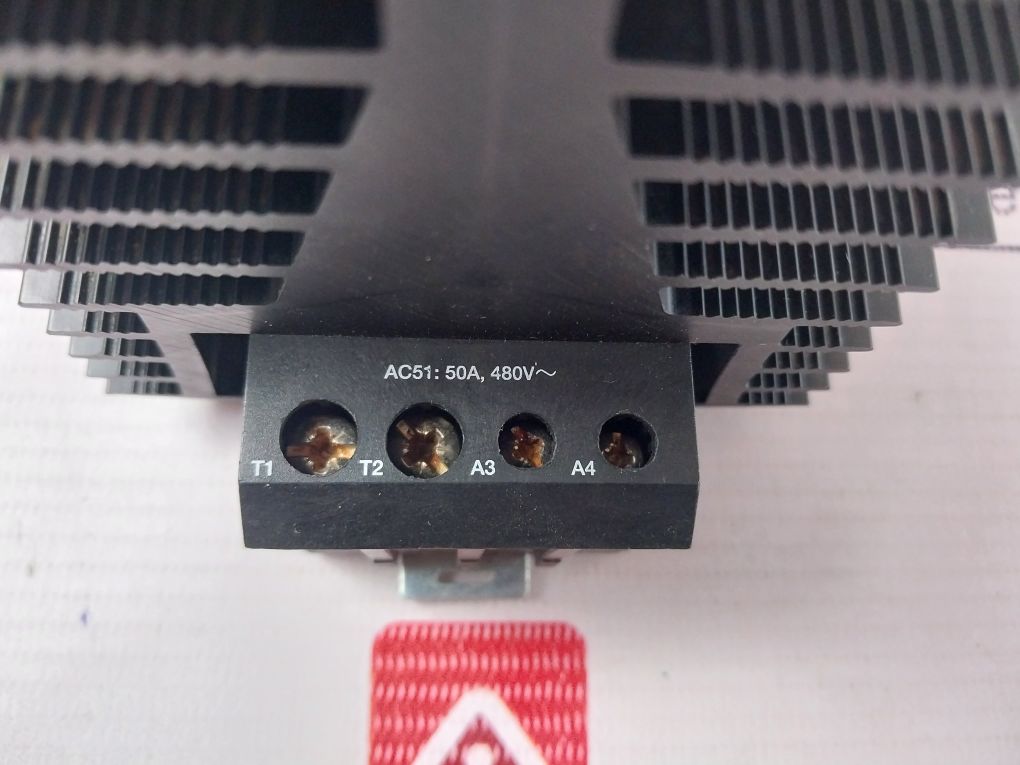 Carlo Gavazzi Rn2F48V50 Solid State Relay 50Amp 0-10