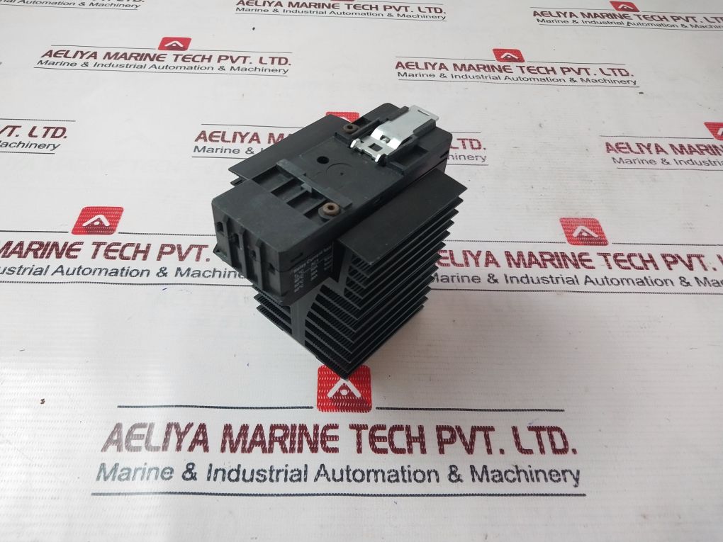 Carlo Gavazzi Rn2F48V50 Solid State Relay 50Amp 0-10