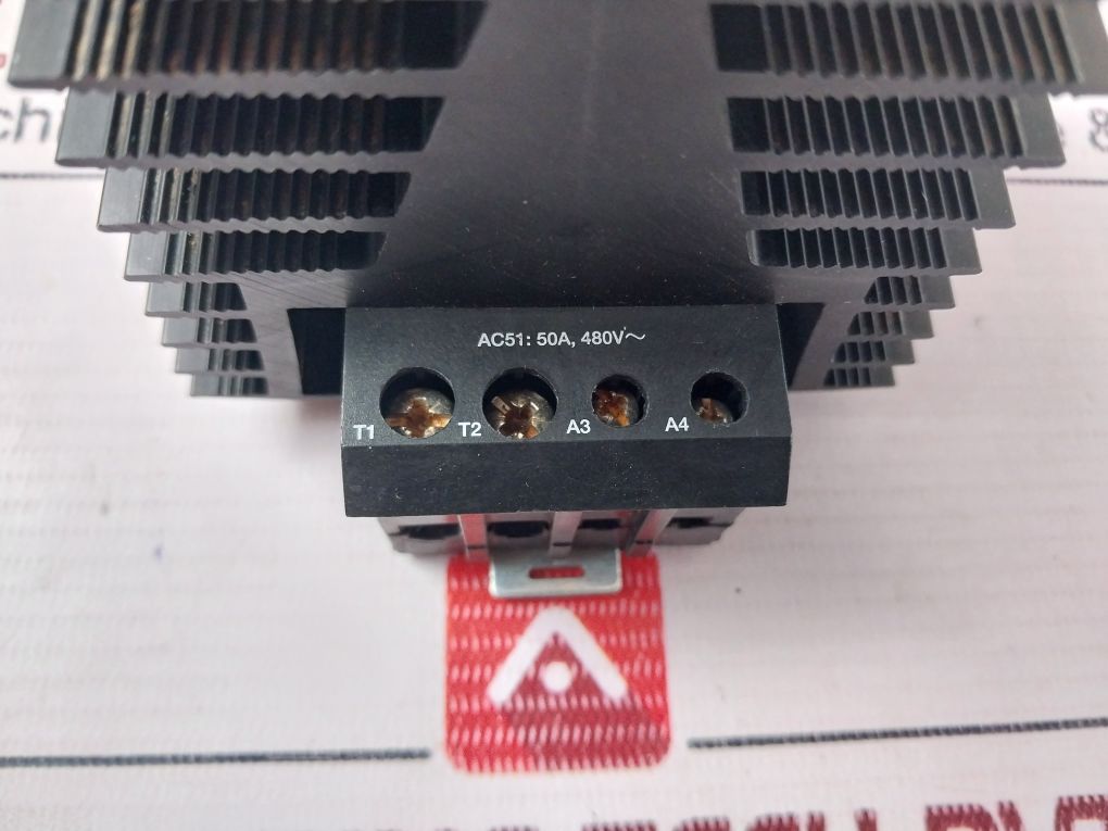 Carlo Gavazzi Rn2F48V50 Solid State Relay 50Amp 0-10