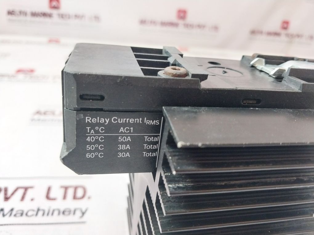 Carlo Gavazzi Rn2F48V50 Solid State Relay 50Amp 0-10