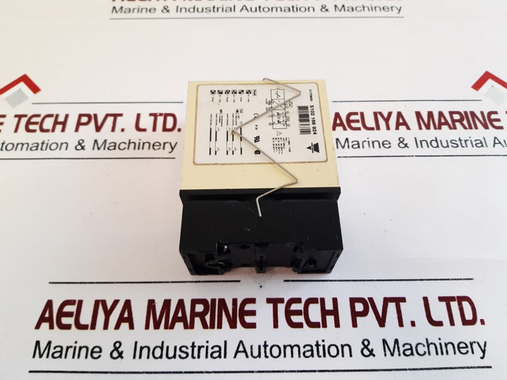 Carlo Gavazzi S102 166 924 Timer With Base