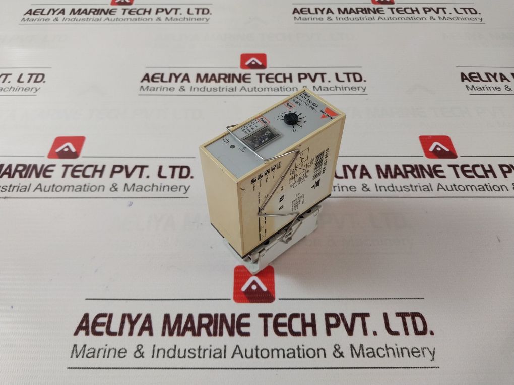 Carlo Gavazzi S105 156 924 Time Relay 