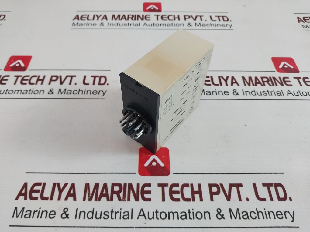 Carlo Gavazzi S 110 166 724 Combi Timer Automatic Start  