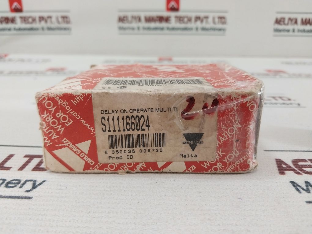 Carlo Gavazzi S 111 166 024 Plug-in Timer
