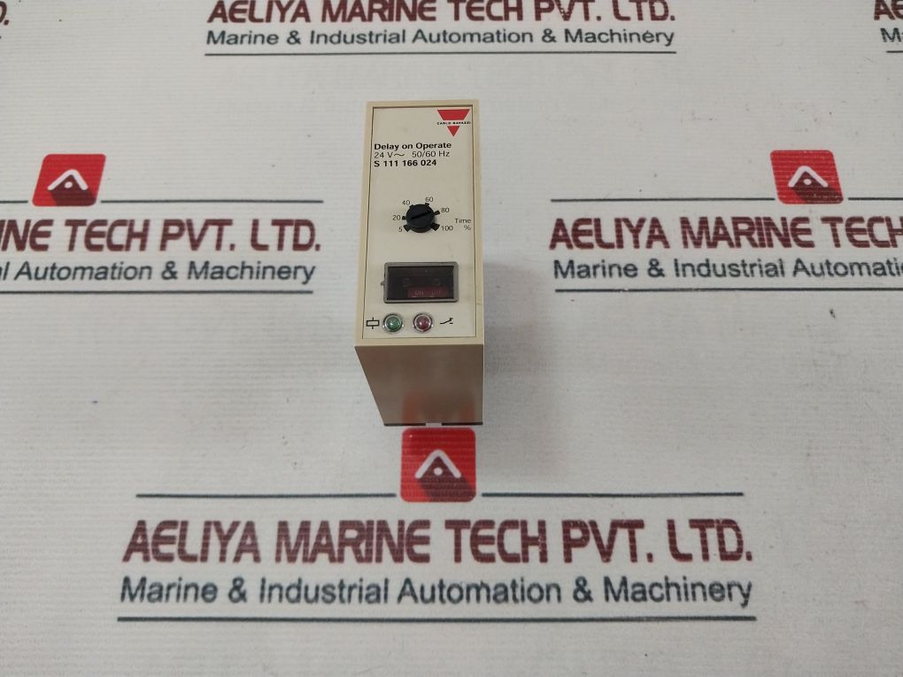 Carlo Gavazzi S 111 166 024 Plug-in Timer