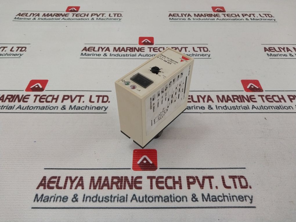 Carlo Gavazzi S 111 166 024 Plug-in Timer