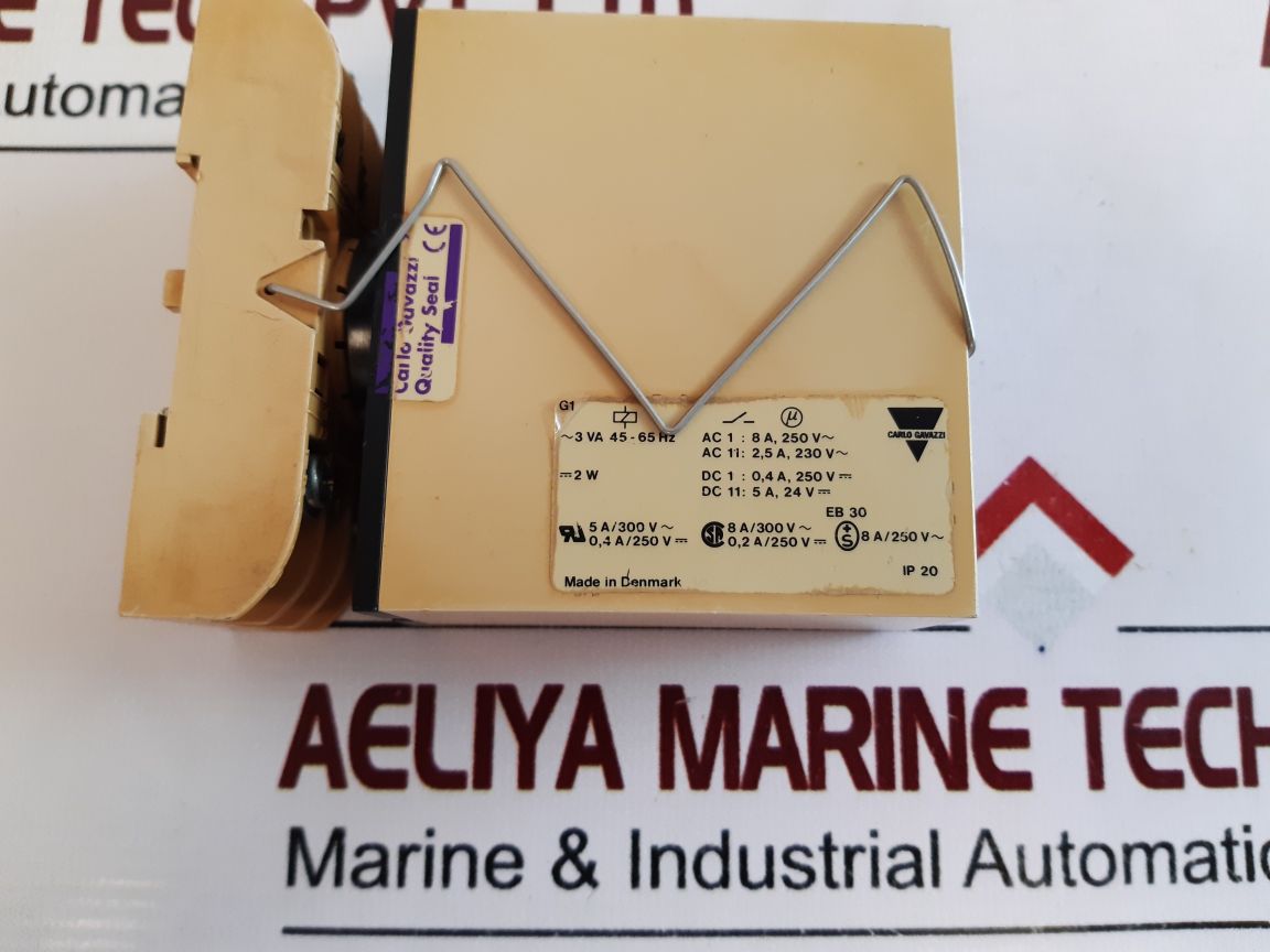 Carlo Gavazzi S 1201 166 230 Combi Timer With Base