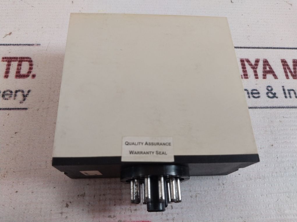 Carlo Gavazzi S 1481 156 724 Pt 100 Controller