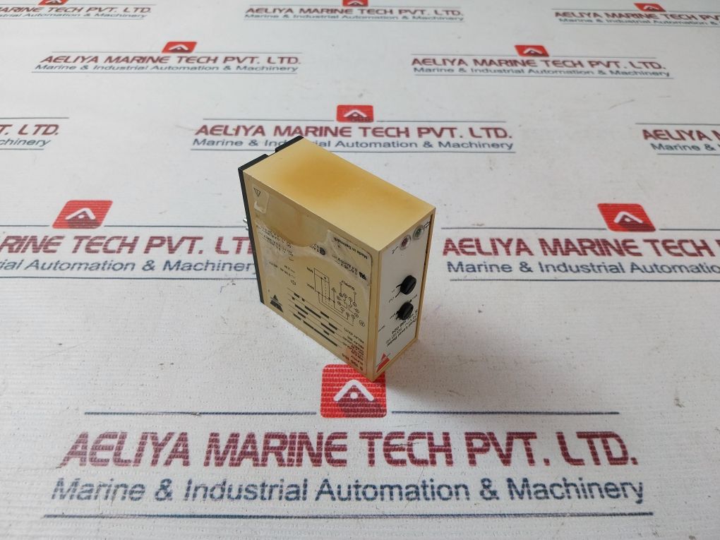 Carlo Gavazzi S 196 166 024 Dual Level Relay 50/60 Hz