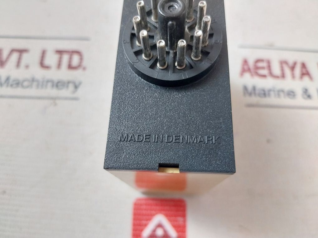 Carlo Gavazzi S 196 166 024 Dual Level Relay 50/60 Hz