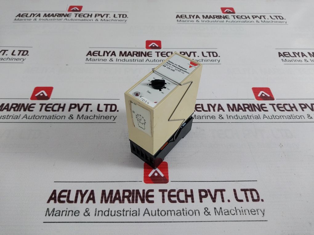 Carlo Gavazzi Sb 125 230 Delay On Release With Base