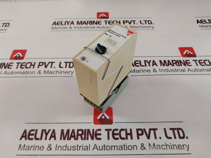 Carlo Gavazzi Sm 25 Voltage Level Relay 2-20V With Base