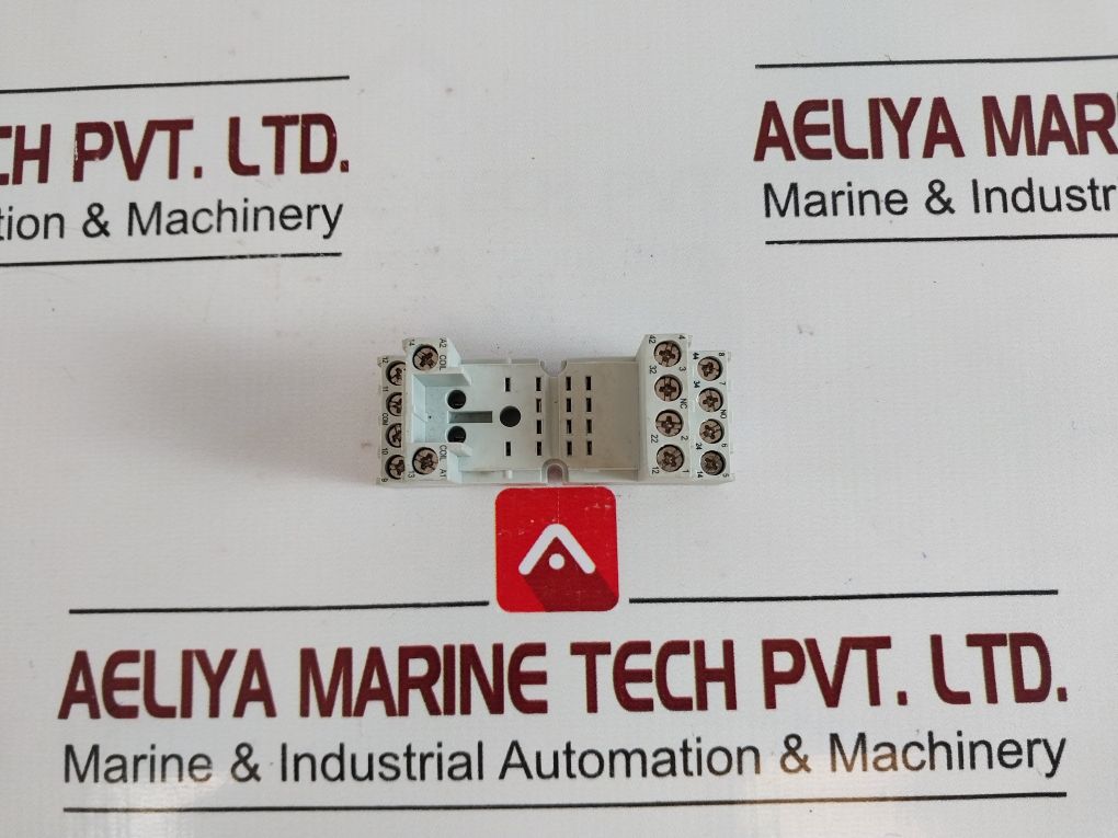 Carlo Gavazzi Zmi4Na