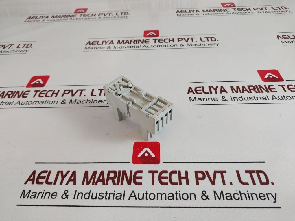 Carlo Gavazzi Zmi4Na