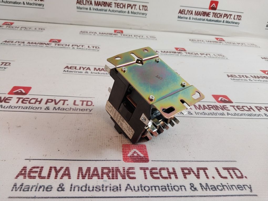 Carrier 154-d0H3 Contactor