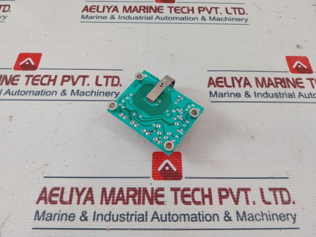 Carrier 296-83-107A Control Board 94V-0