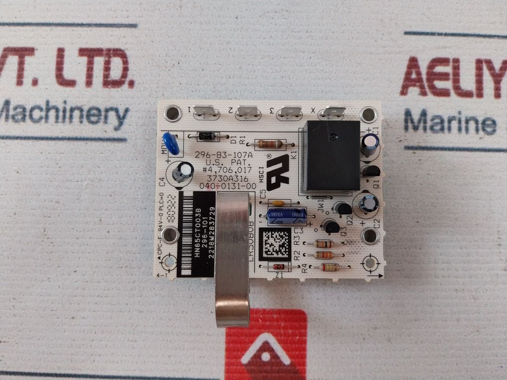 Carrier 296-83-107A Control Board 94V-0