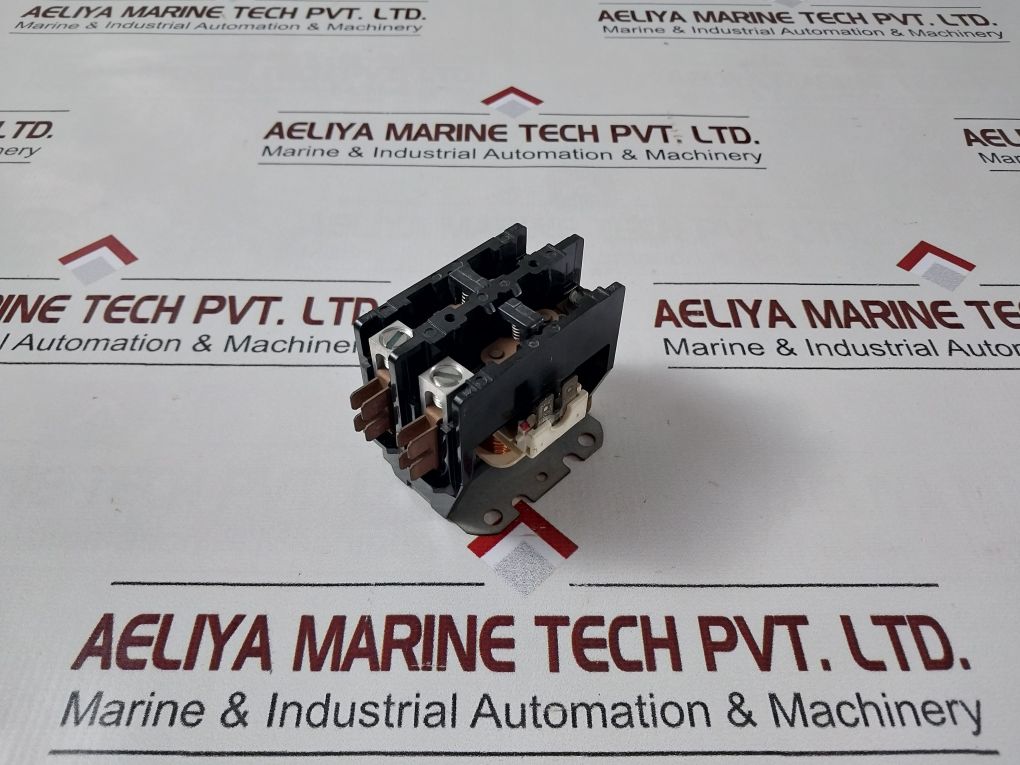 Carrier Hn52Tc024 Contactor