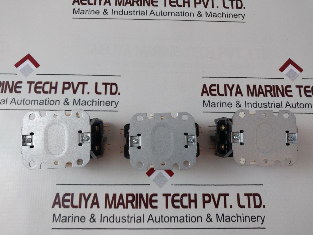 Carrier Hn52Tc024 Contactor Hccy2Xq02Ag103 Coil 24Vac 50/60 Hz