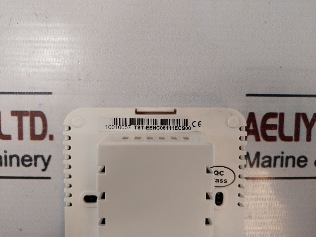 Carrier Tst-eenc06111Ecs00 Electronic Temperature Controller 50/60Hz