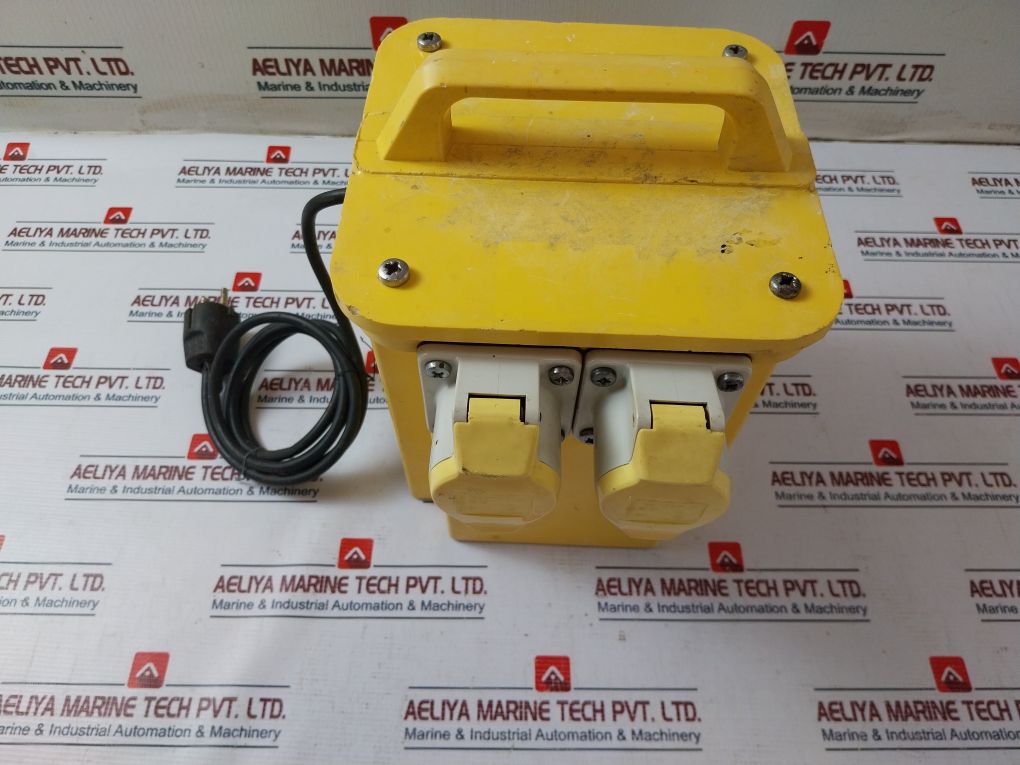 Carroll & Meynell Cm22502 Safety Isolating Transformer 1500Va