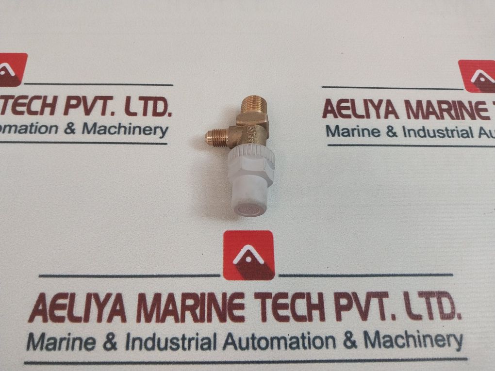 Castel 60101032 Receiver Valve 6110/23/ 6110/22 1/4” Fl. X 3/8” Npt