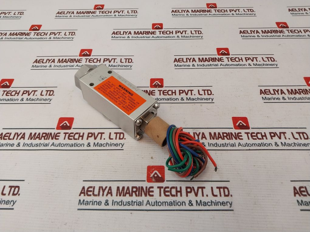 Ccs 6900Gze12 Pressure Switch Control 750 Psig (52 Bar)