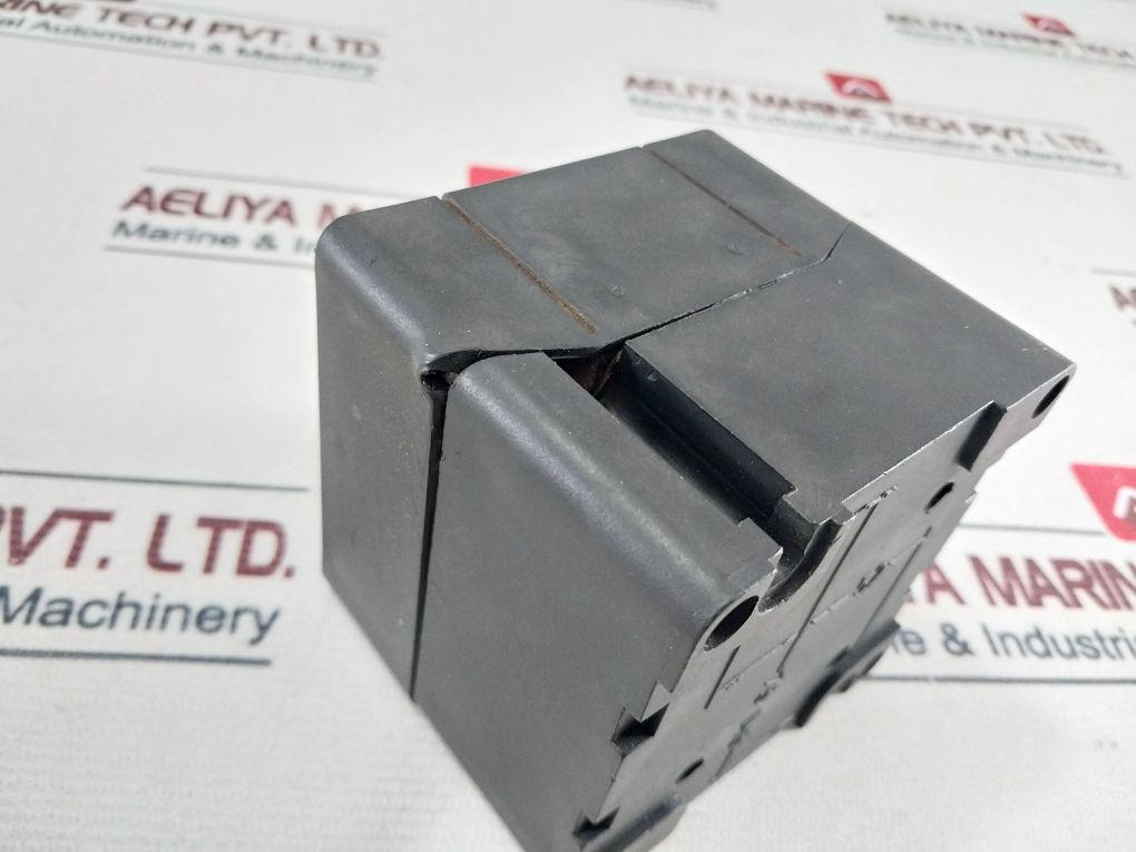 Ceag Ghg4118100R0002 Control Station/Emergency Stop Switch