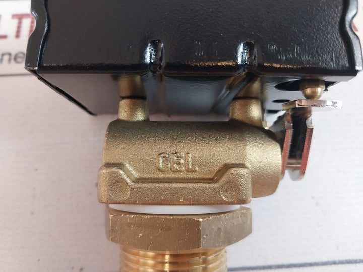 Cel 3010001 Level Regulator