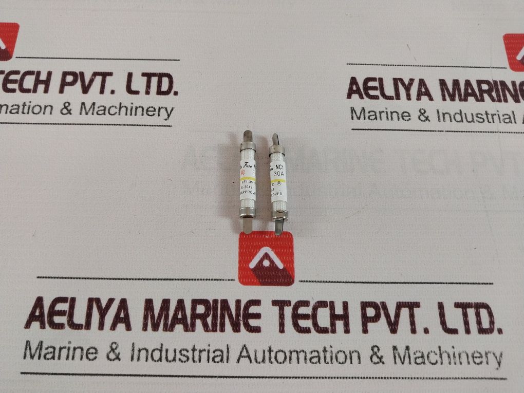 Lot Of 10X Cello Lite Fuse Nc1 30A 500Vac 250Vdc