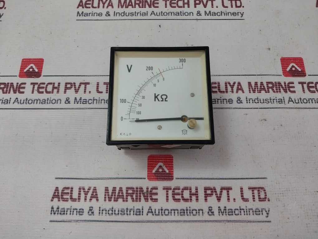 Celsa 0-300V Voltmeter