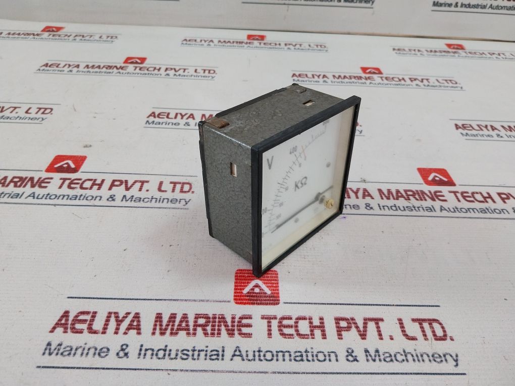 Celsa 0-600V Volt Meter