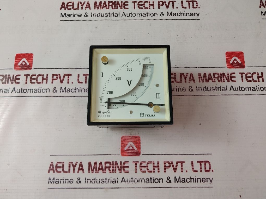 Celsa 0-600V Voltage Meter