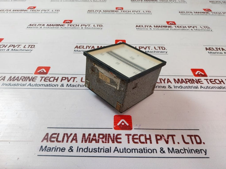 Celsa 220V Voltmeter 55-65 Hz