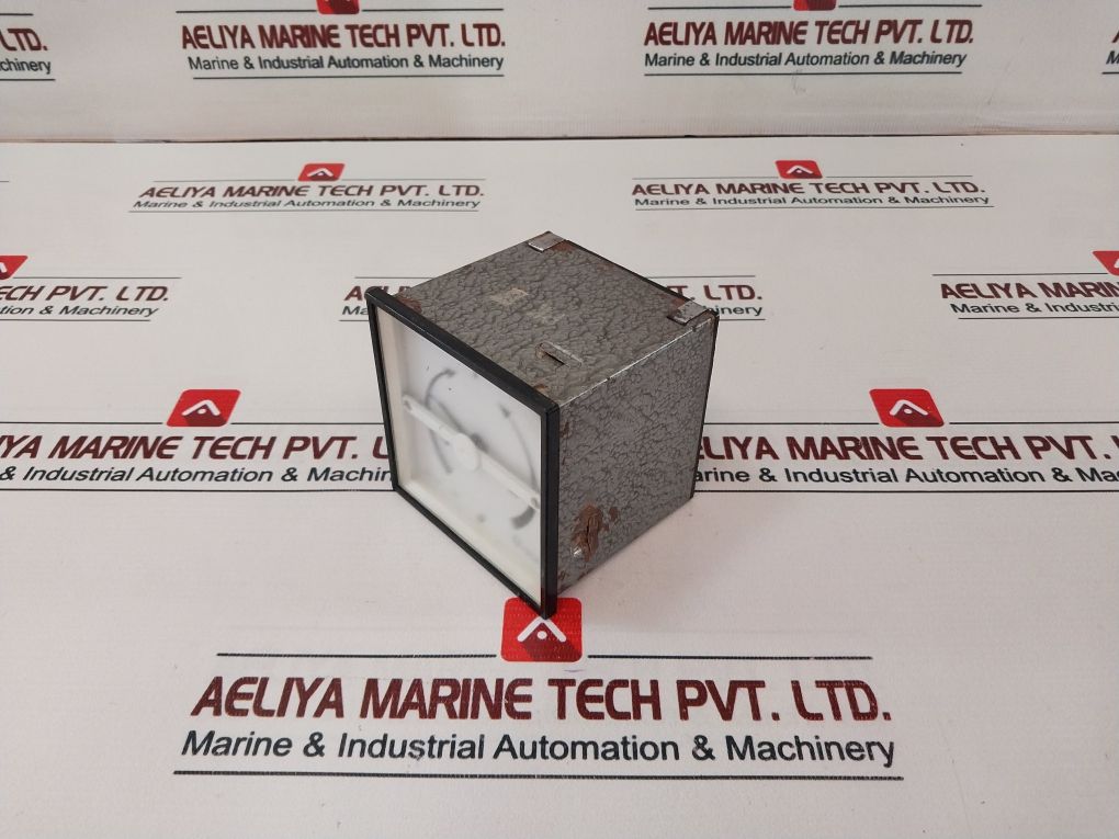 Celsa 440V Volt Meter