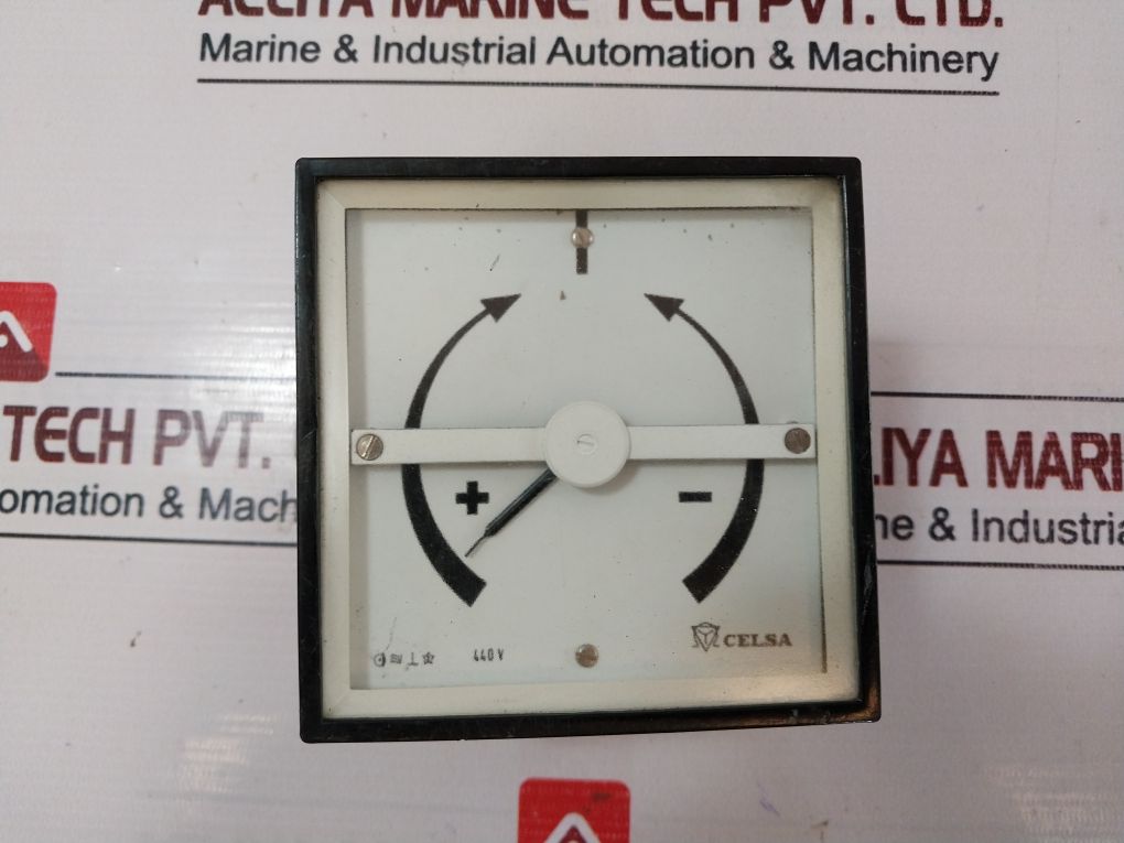 Celsa 440V Volt Meter