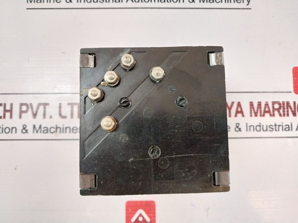 Celsa 440V Volt Meter